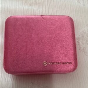 Kendra Scott Fuchsia Jewelry Case